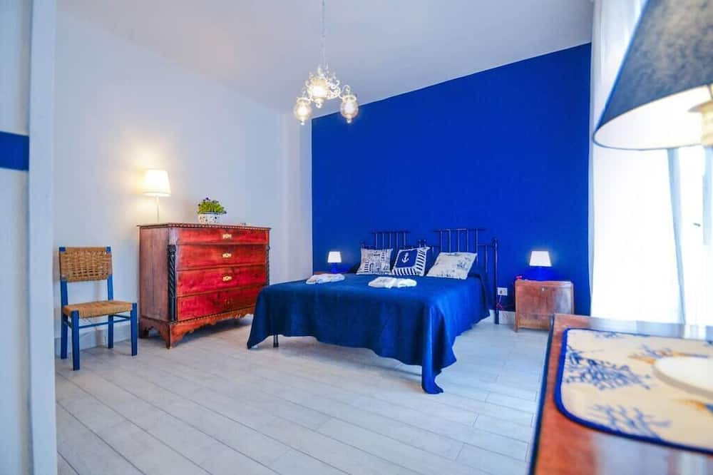Photo of Bedroom in Torre Archirafi
