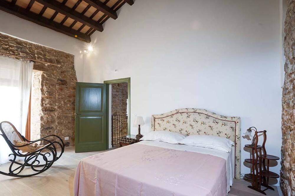 Photo of Bedroom in Buseto Palizzolo