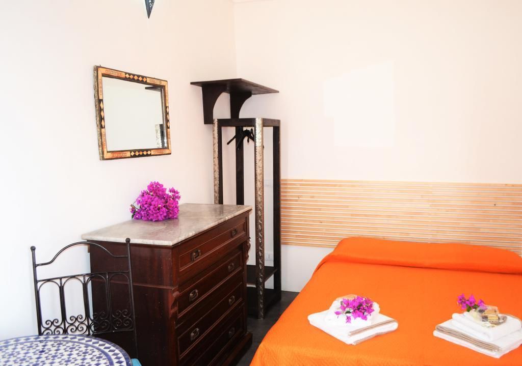 Photo of Bedroom in Pantelleria