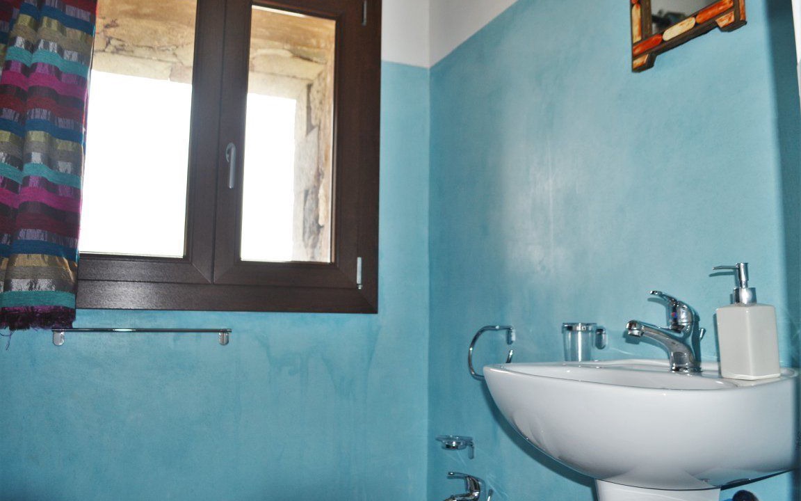 Photo of Bathroom in Pantelleria