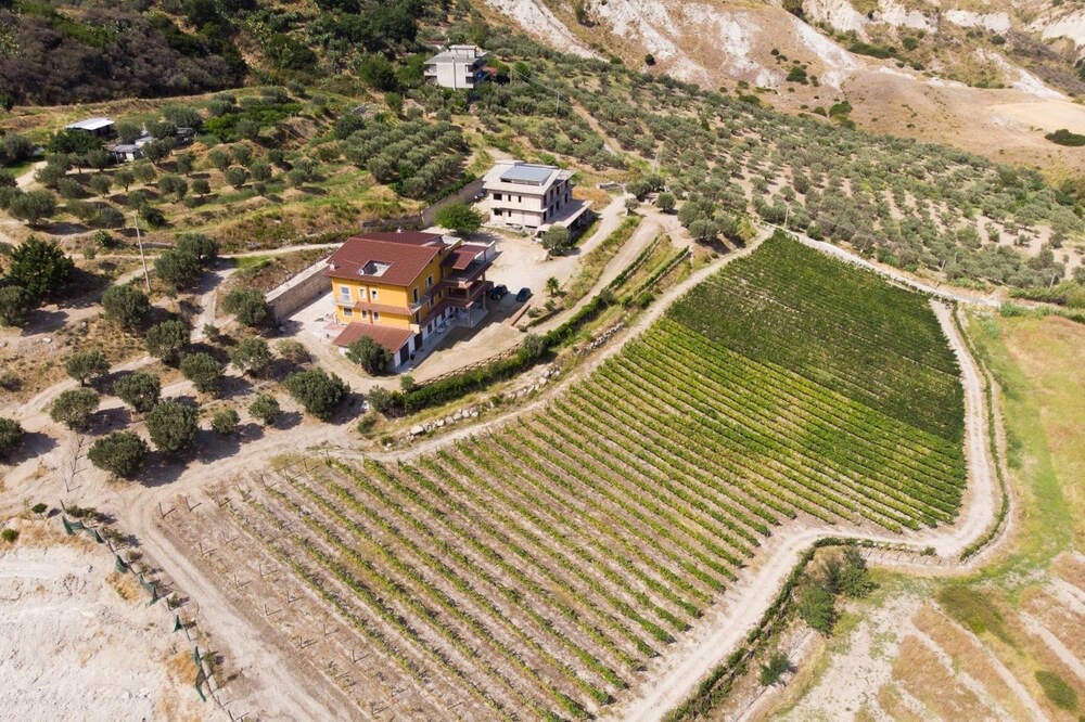 Photo of Outdoor in Satriano