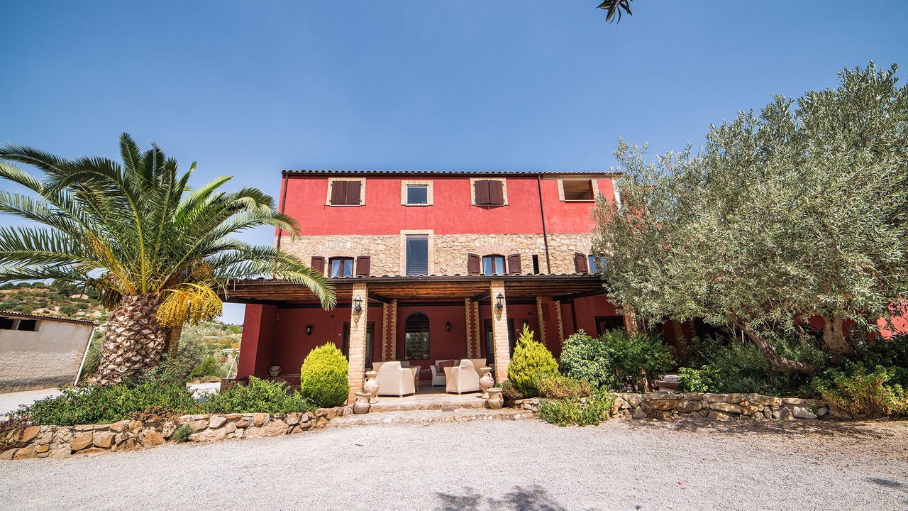 Photo of Outdoor in Aragona