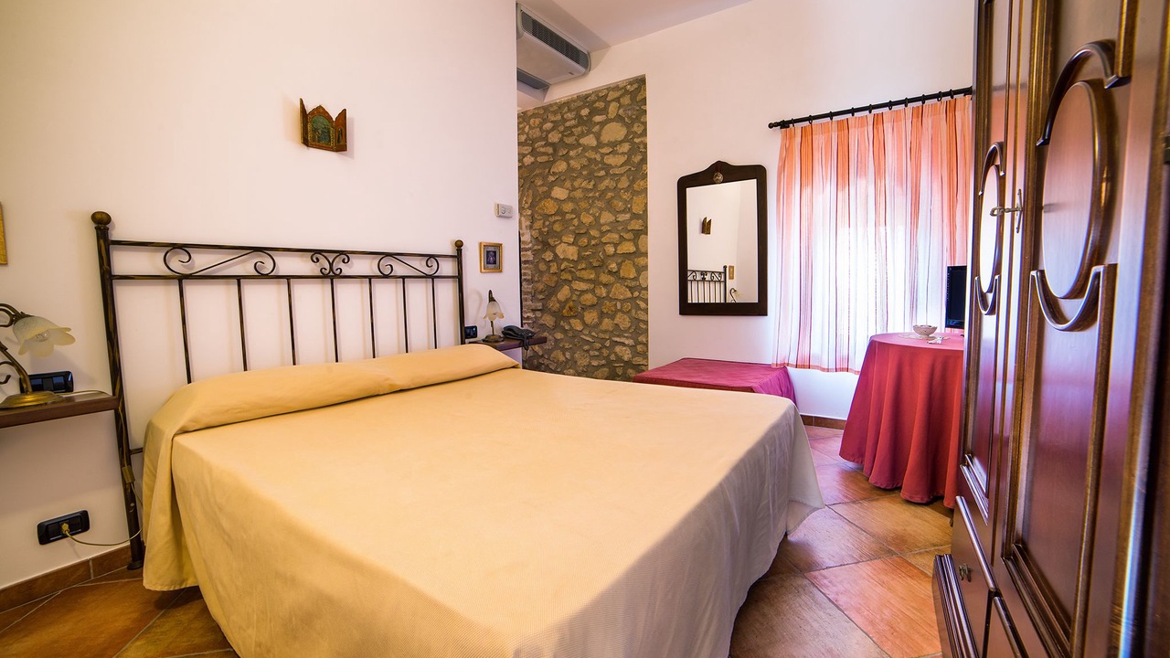 Photo of Bedroom in Aragona