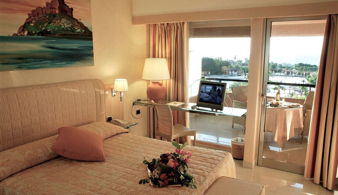 Photo of Bedroom in Campofelice di Roccella