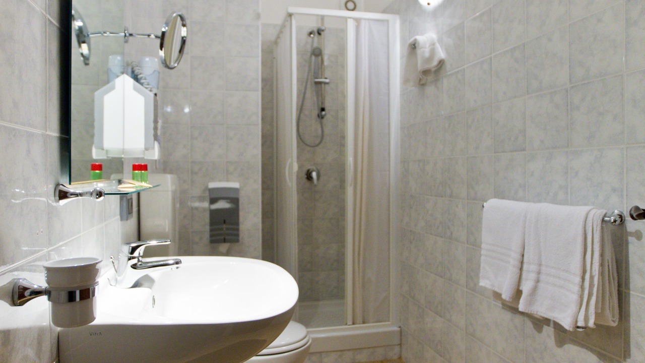 Photo of Bathroom in Paparella