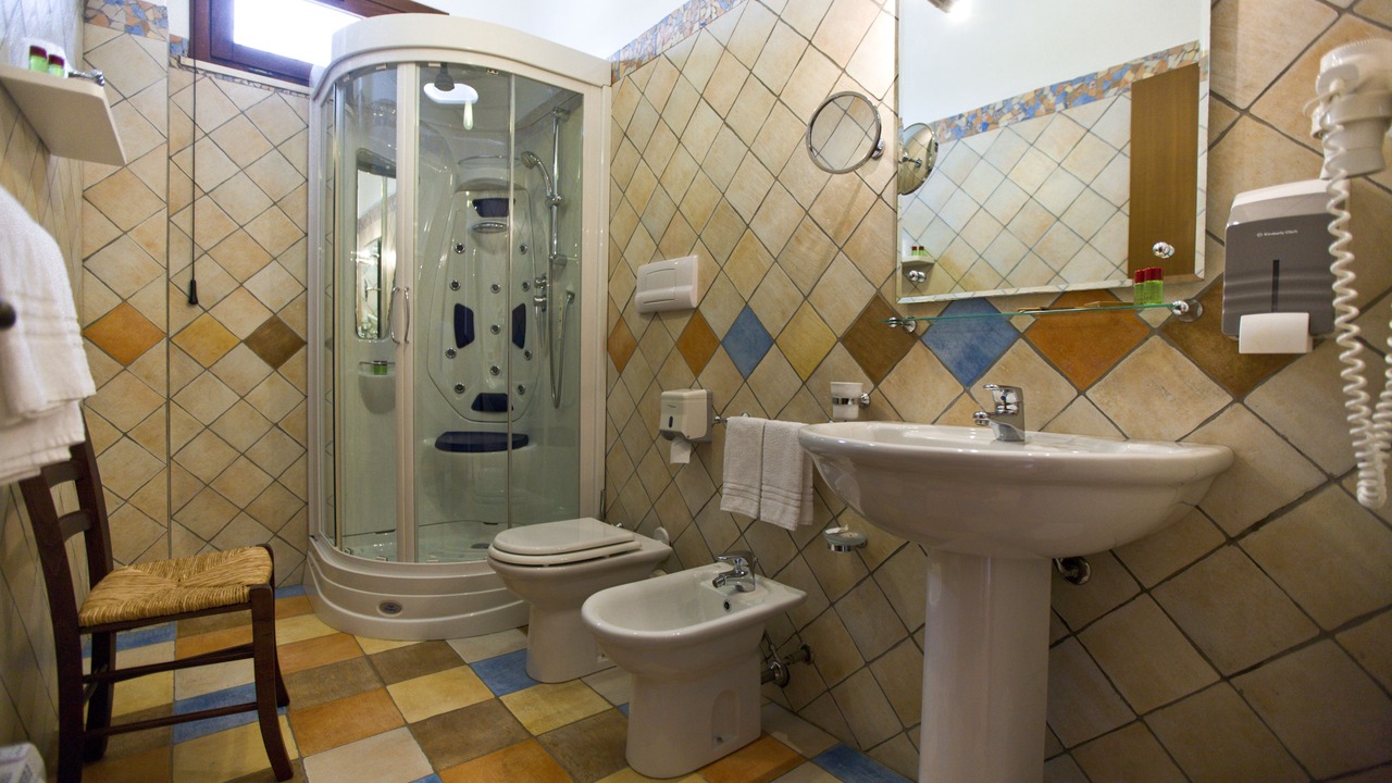 Photo of Bathroom in Paparella