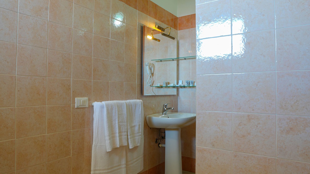 Photo of Bathroom in Scoglitti