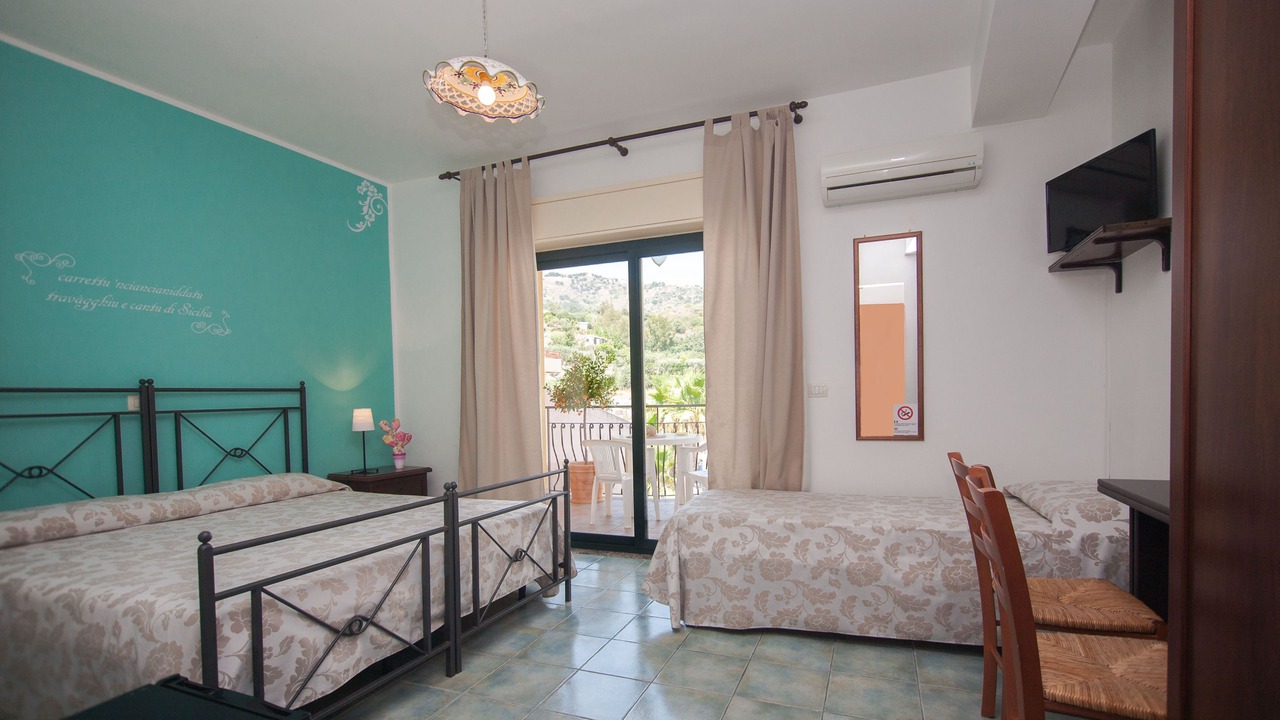 Photo of Bedroom in Sant'Alessio Siculo