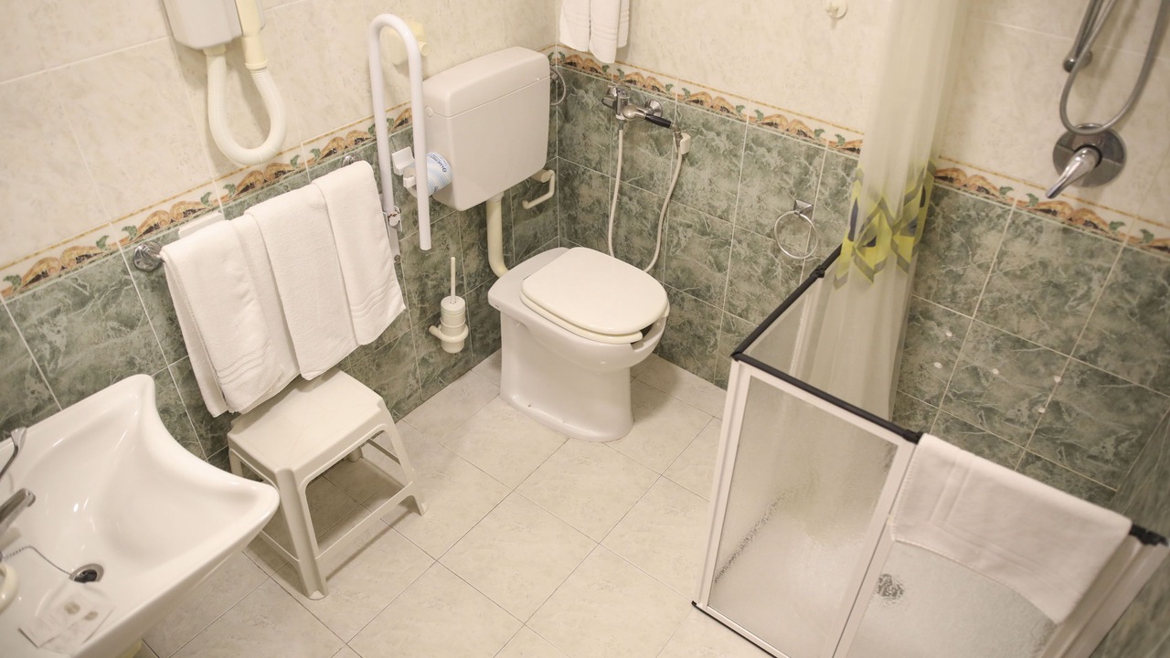 Photo of Bathroom in Old Town