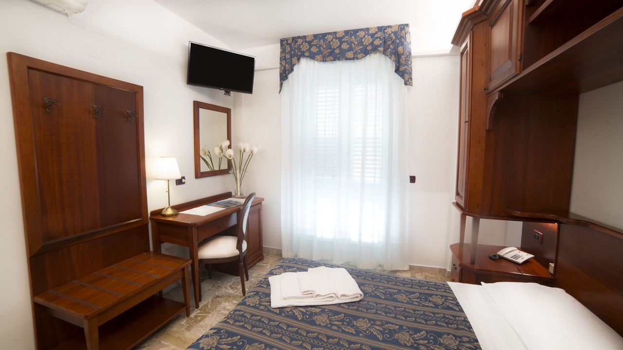Photo of Bedroom in Old Town
