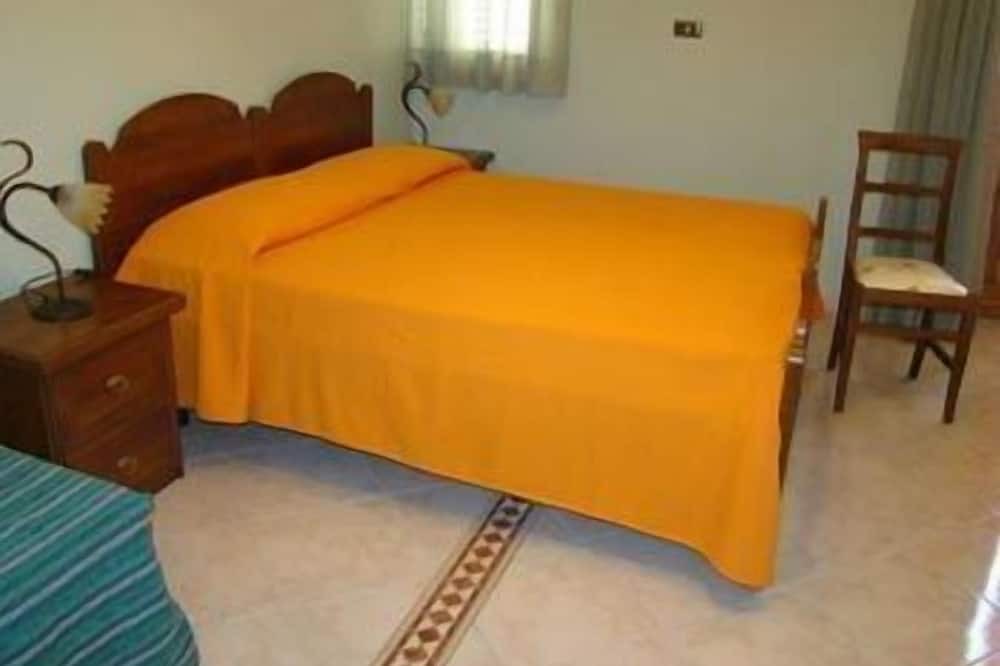 Photo of Bedroom in Piraino