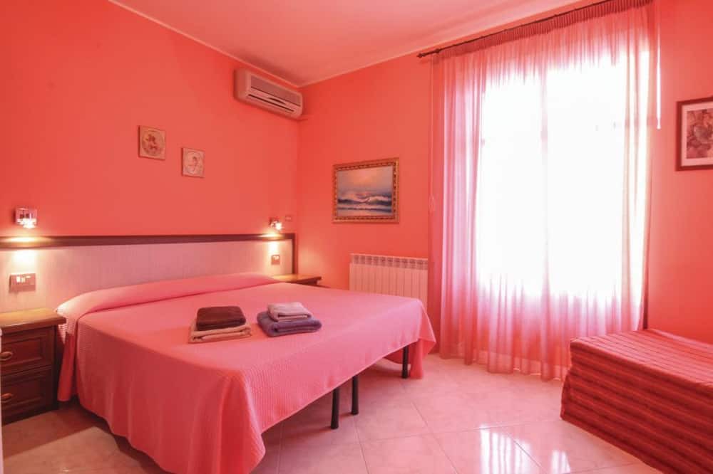 Photo of Bedroom in Piraino