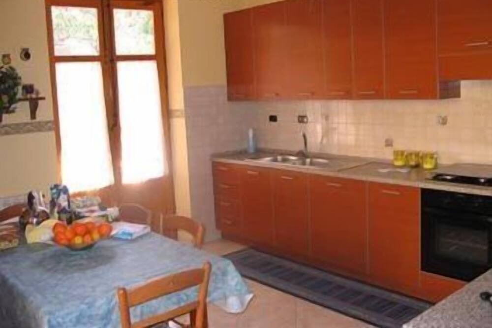 Photo of Livingroom in Piraino