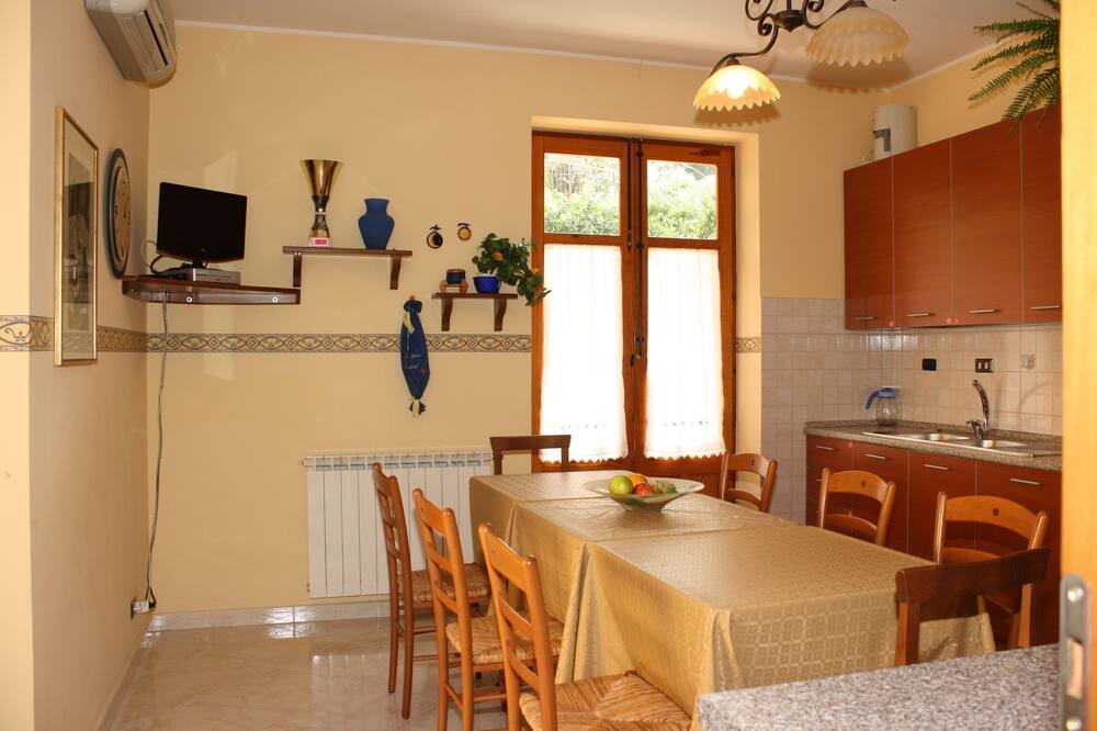 Photo of Kitchen in Piraino