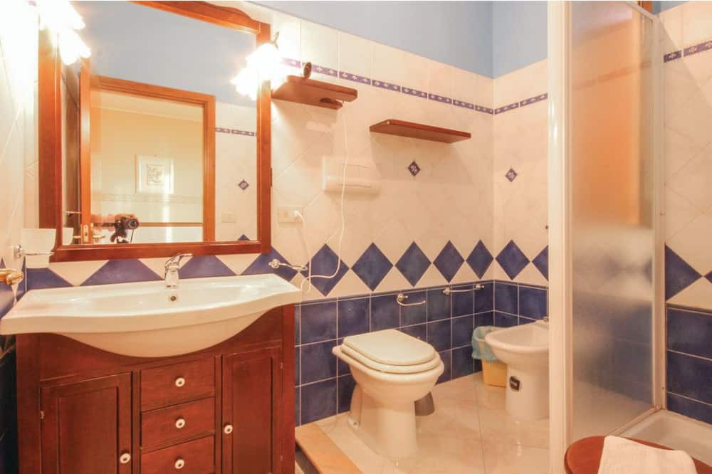 Photo of Bathroom in Piraino