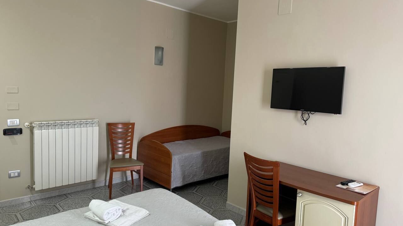 Photo of Bedroom in Corleone