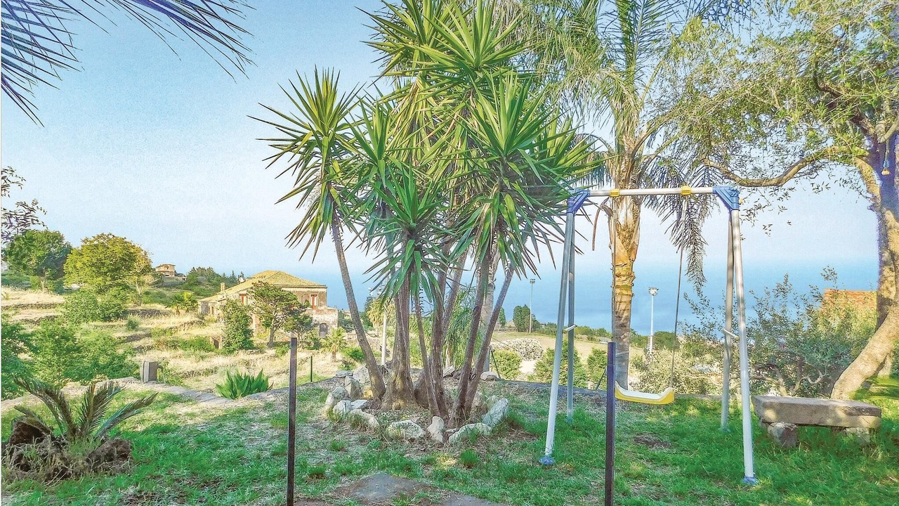 Photo of Others in Coste