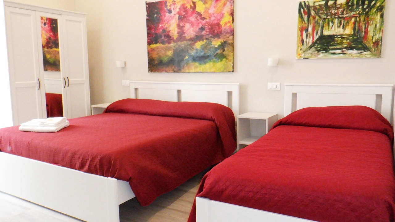 Photo of Bedroom in Patti