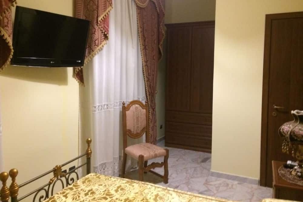 Photo of Bedroom in Valguarnera Caropepe