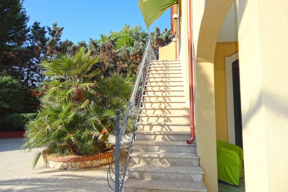 Photo of Outdoor in San Lorenzo