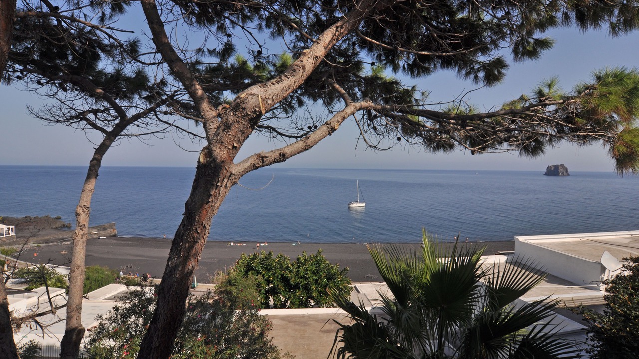 Photo of Bedroom in Stromboli