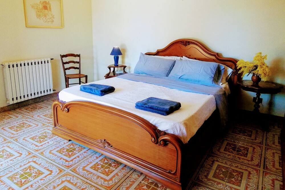 Photo of Bedroom in Piane Vecchie