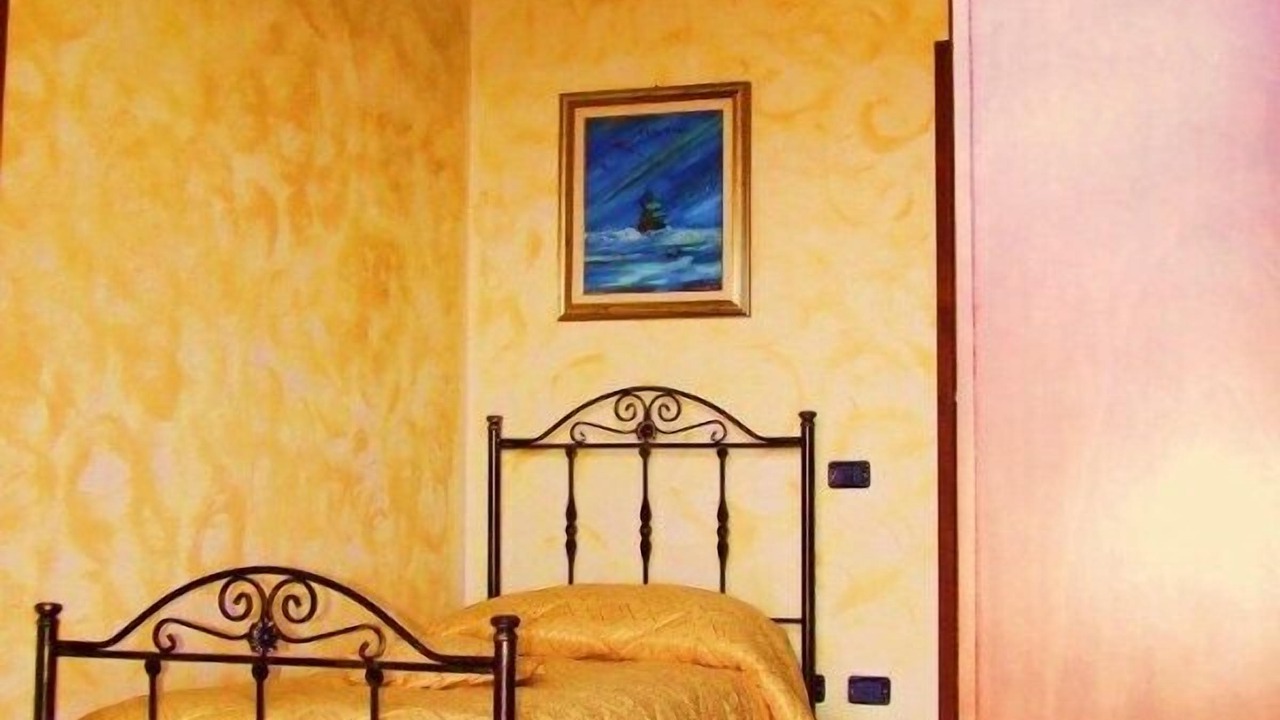Photo of Bedroom in Reitano