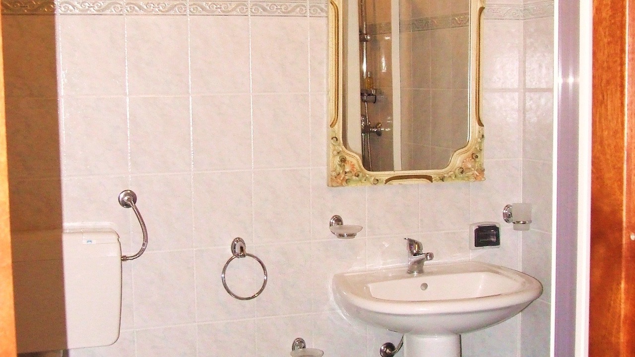 Photo of Bathroom in Reitano