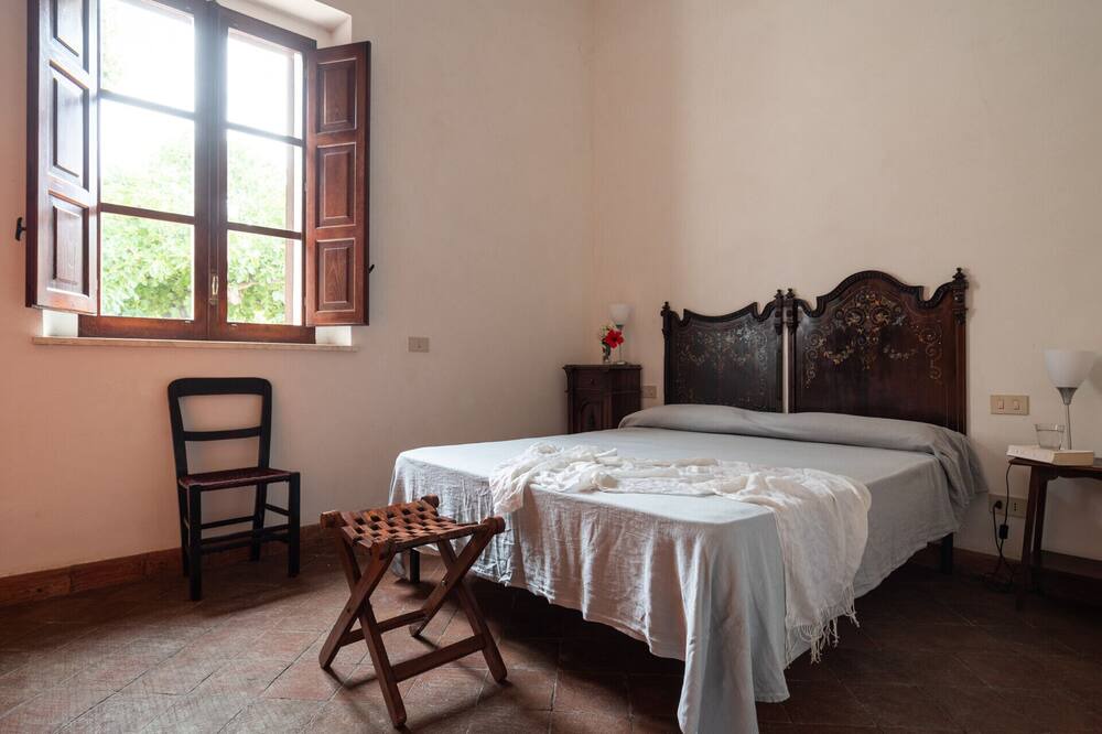 Photo of Bedroom in Collesano