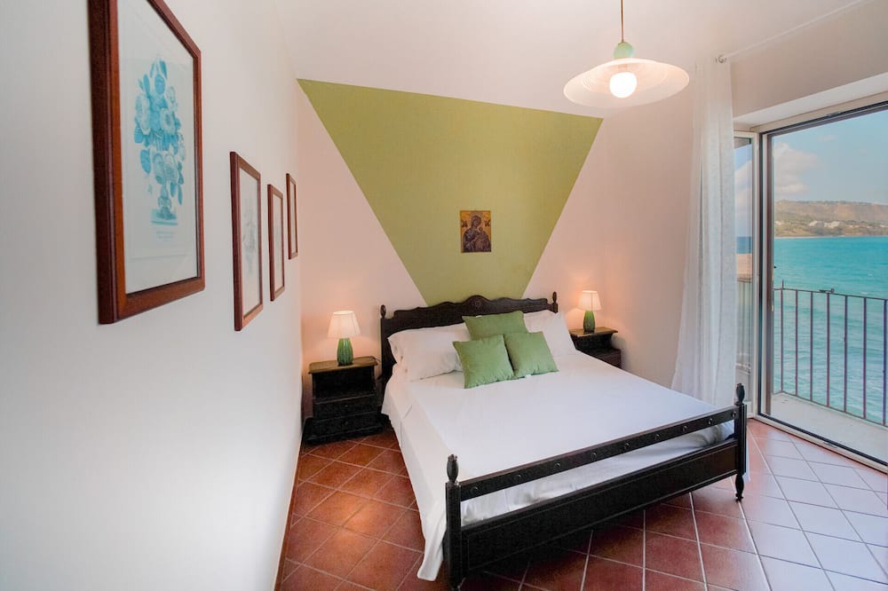 Photo of Bedroom in Old Town