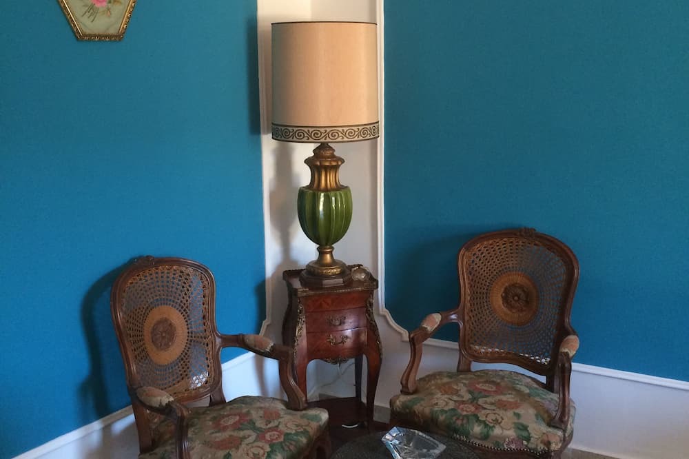 Photo of Livingroom in Pettineo