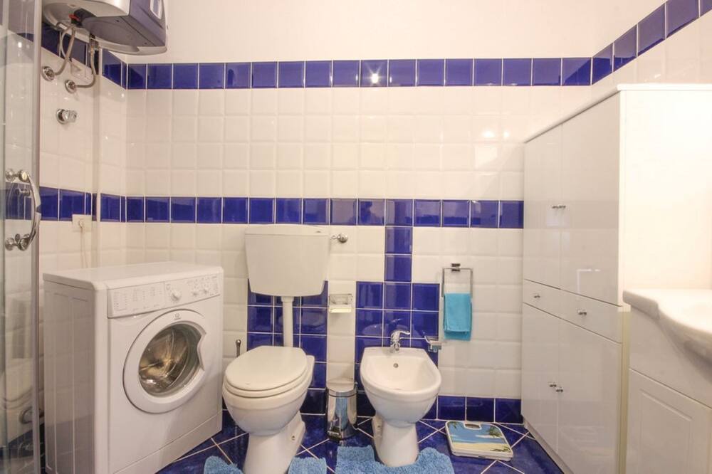 Photo of Bathroom in Chianchitta-Pallio