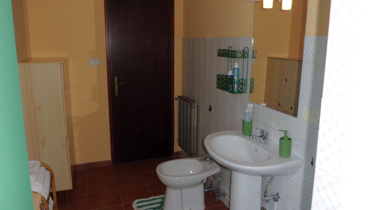 Photo of Bathroom in Zafferana Etnea