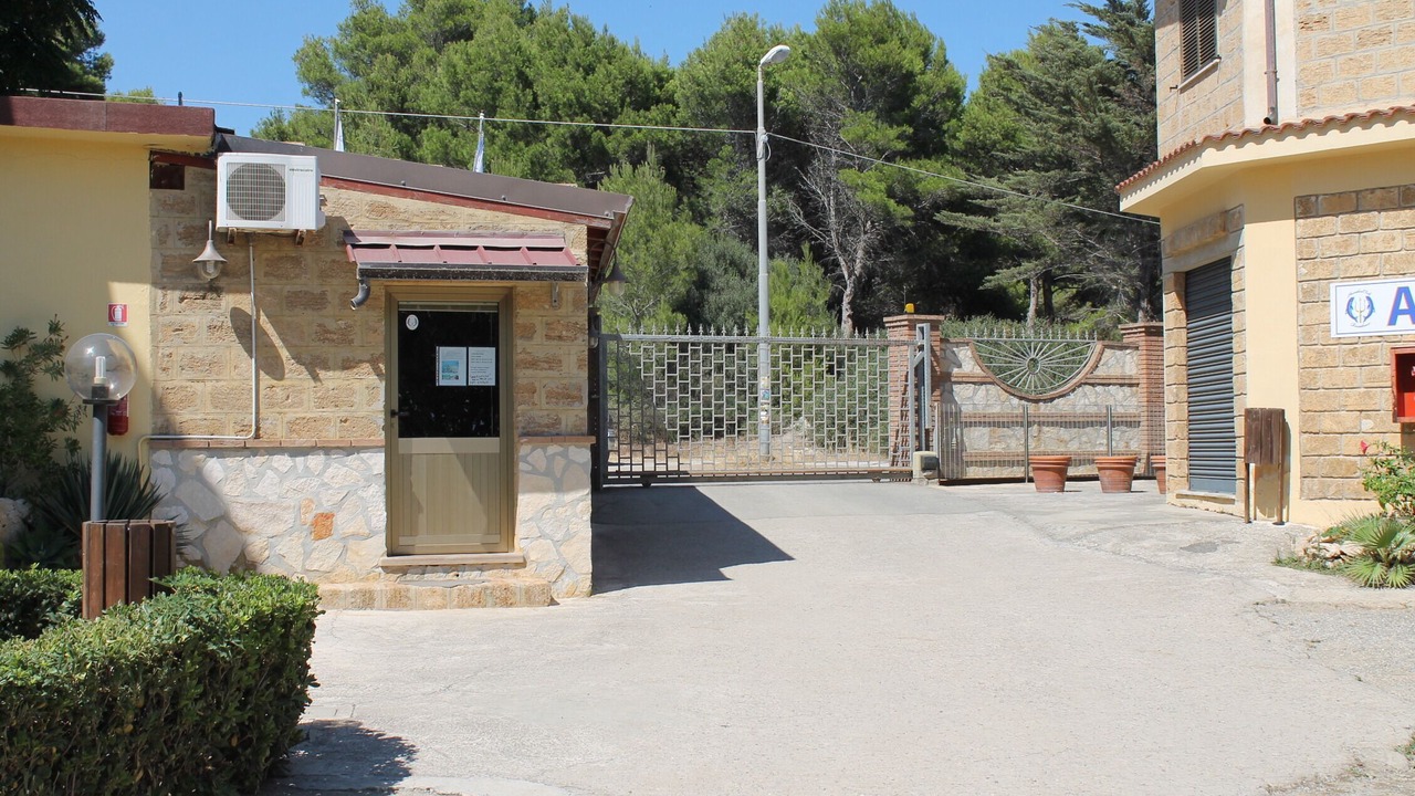 Photo of Outdoor in Anastasi III