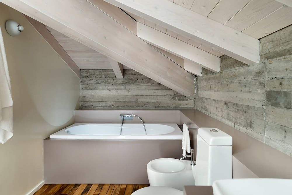Photo of Bathroom in Zafferana Etnea