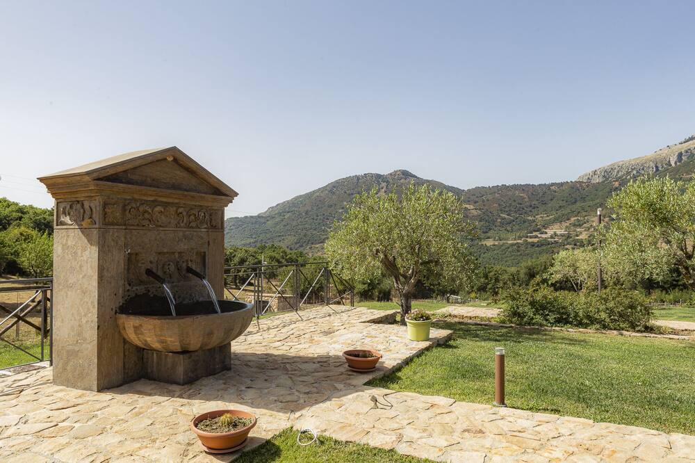 Photo of Outdoor in Collesano