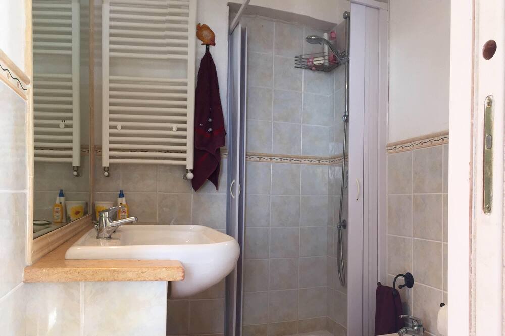 Photo of Bathroom in Pianoconte
