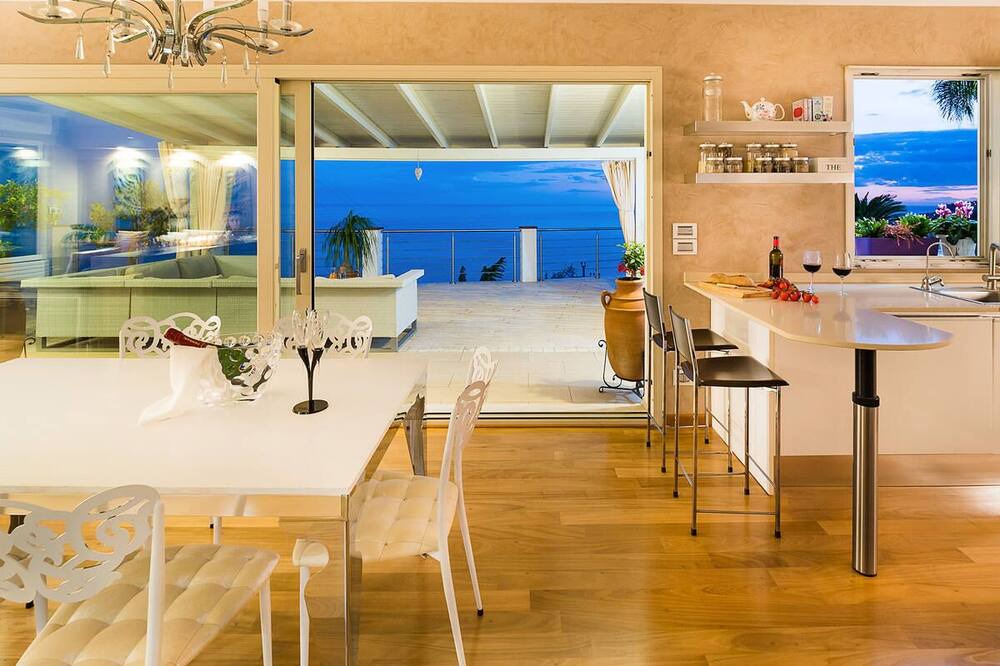 Photo of Kitchen in Letojanni