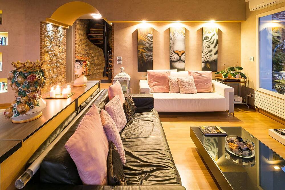 Photo of Bedroom in Letojanni