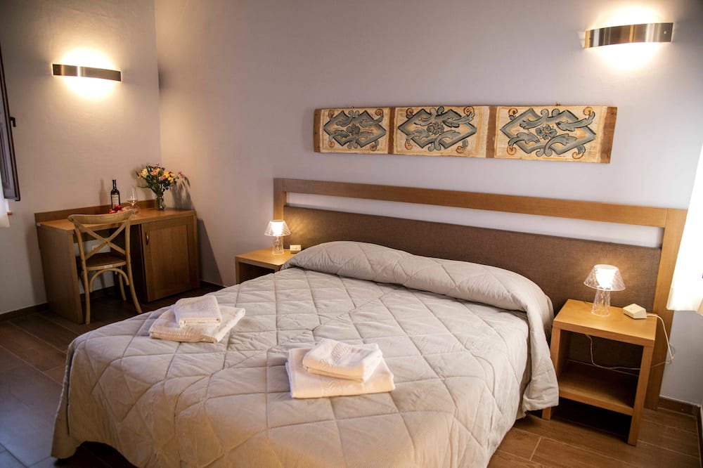 Photo of Bedroom in Collesano