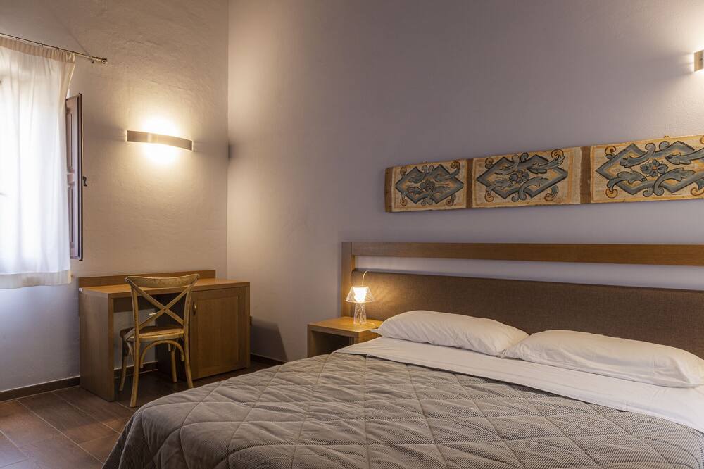 Photo of Bedroom in Collesano
