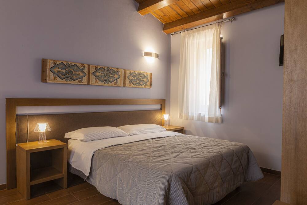 Photo of Bedroom in Collesano