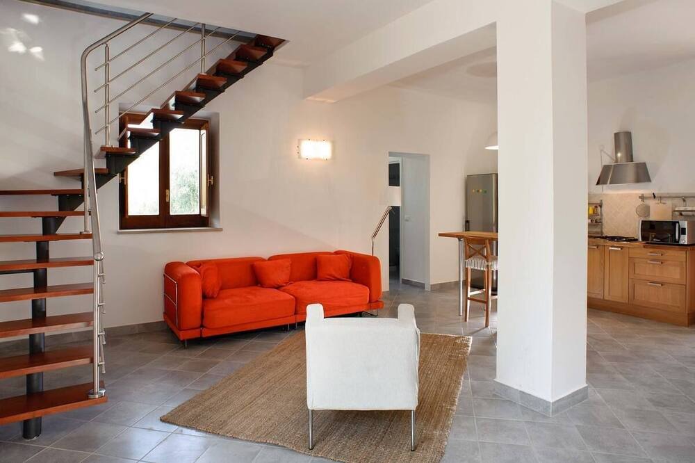 Photo of Livingroom in Patti