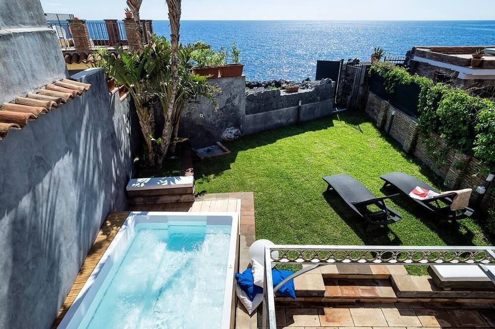 Photo of Outdoor in Santa Tecla