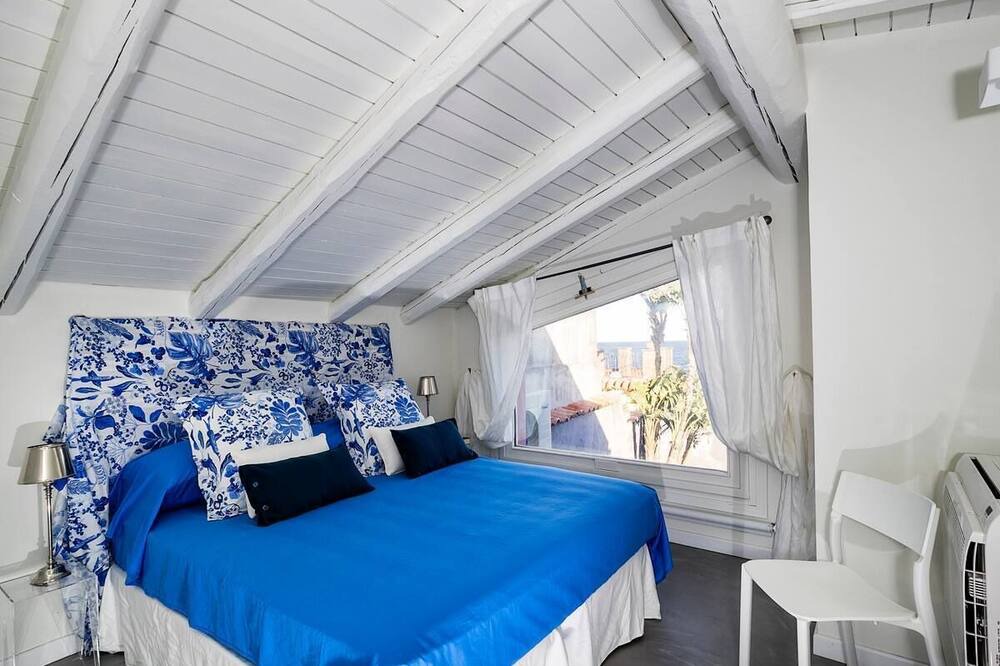 Photo of Bedroom in Santa Tecla