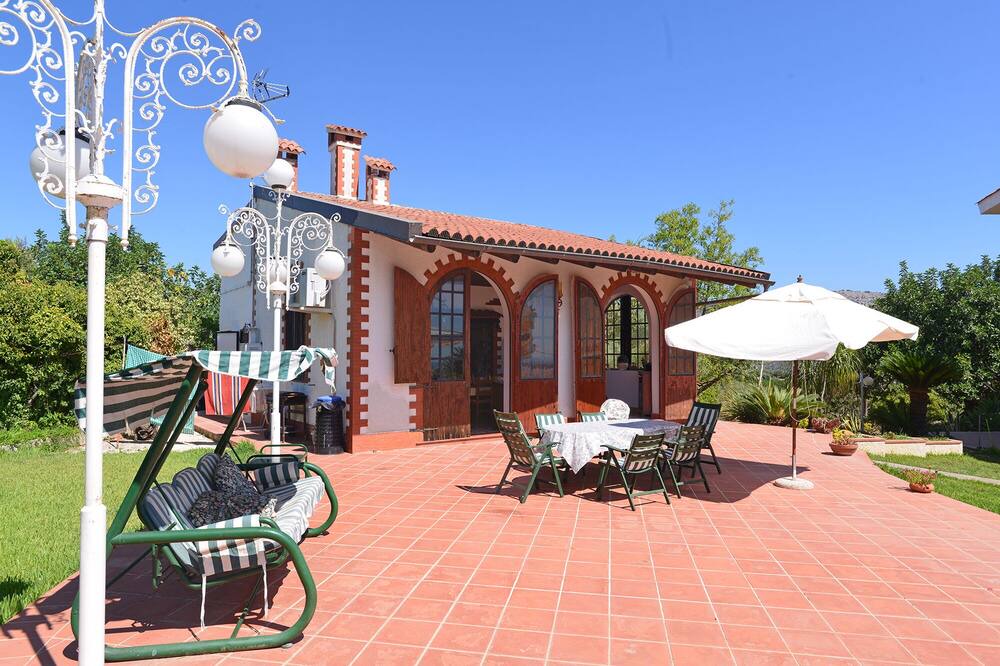 Photo of Patio Balcony in Solarino