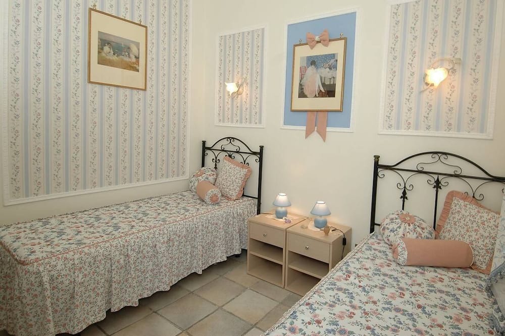 Photo of Bedroom in Trappeto