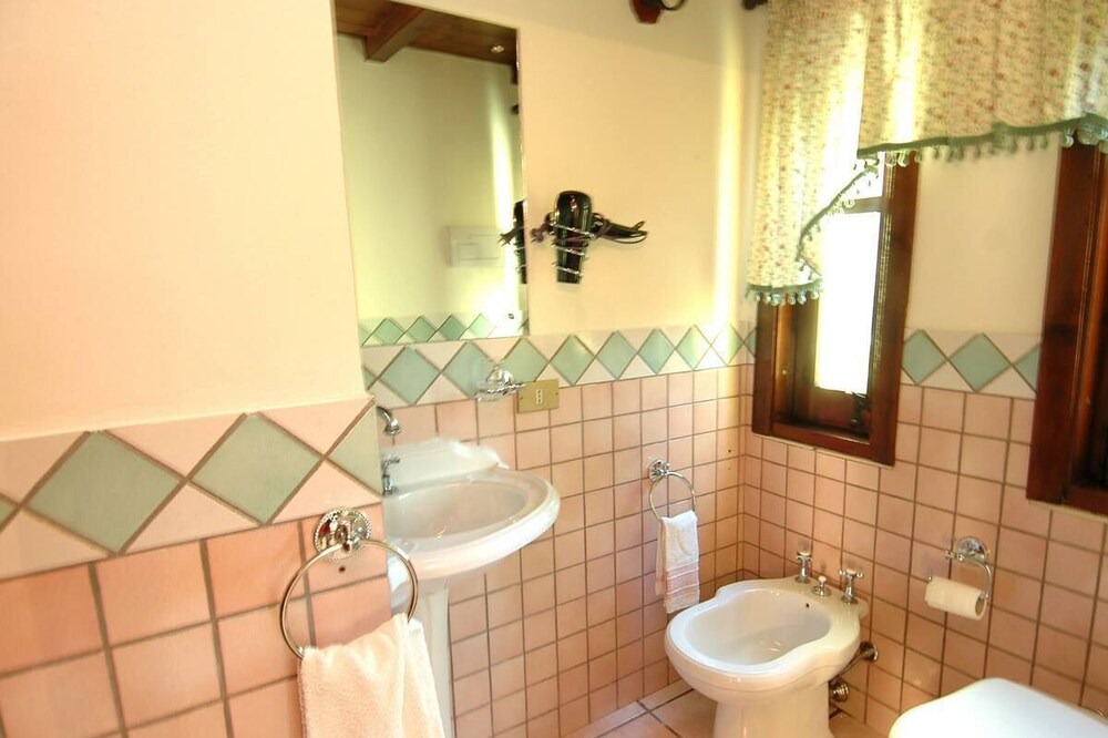 Photo of Bathroom in Trappeto
