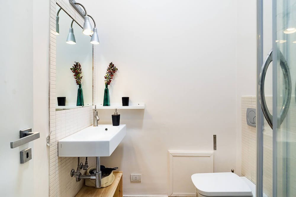 Photo of Bathroom in Milo