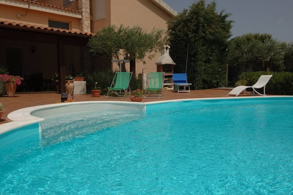 Photo of Outdoor in Valderice